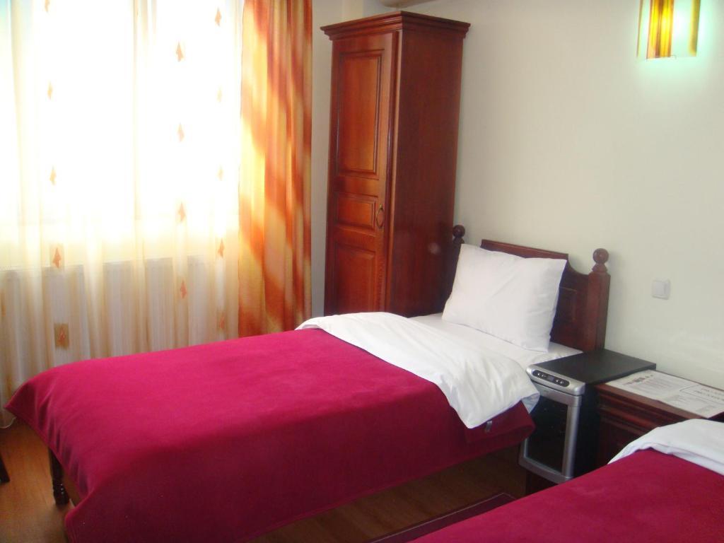 Vila Corola Villa Bacau Room photo